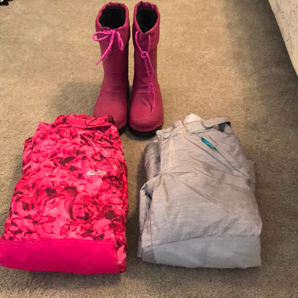 Bundle of girls snow pants